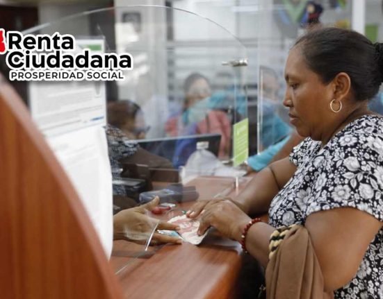 primer pago Renta Ciudadana 2024-MP Noticias, imagen de mujer cobrando ,logo de renta ciudadana